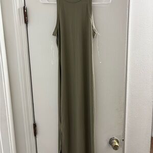 Sleeveless Olive Green Ribbed Maxi Dress
